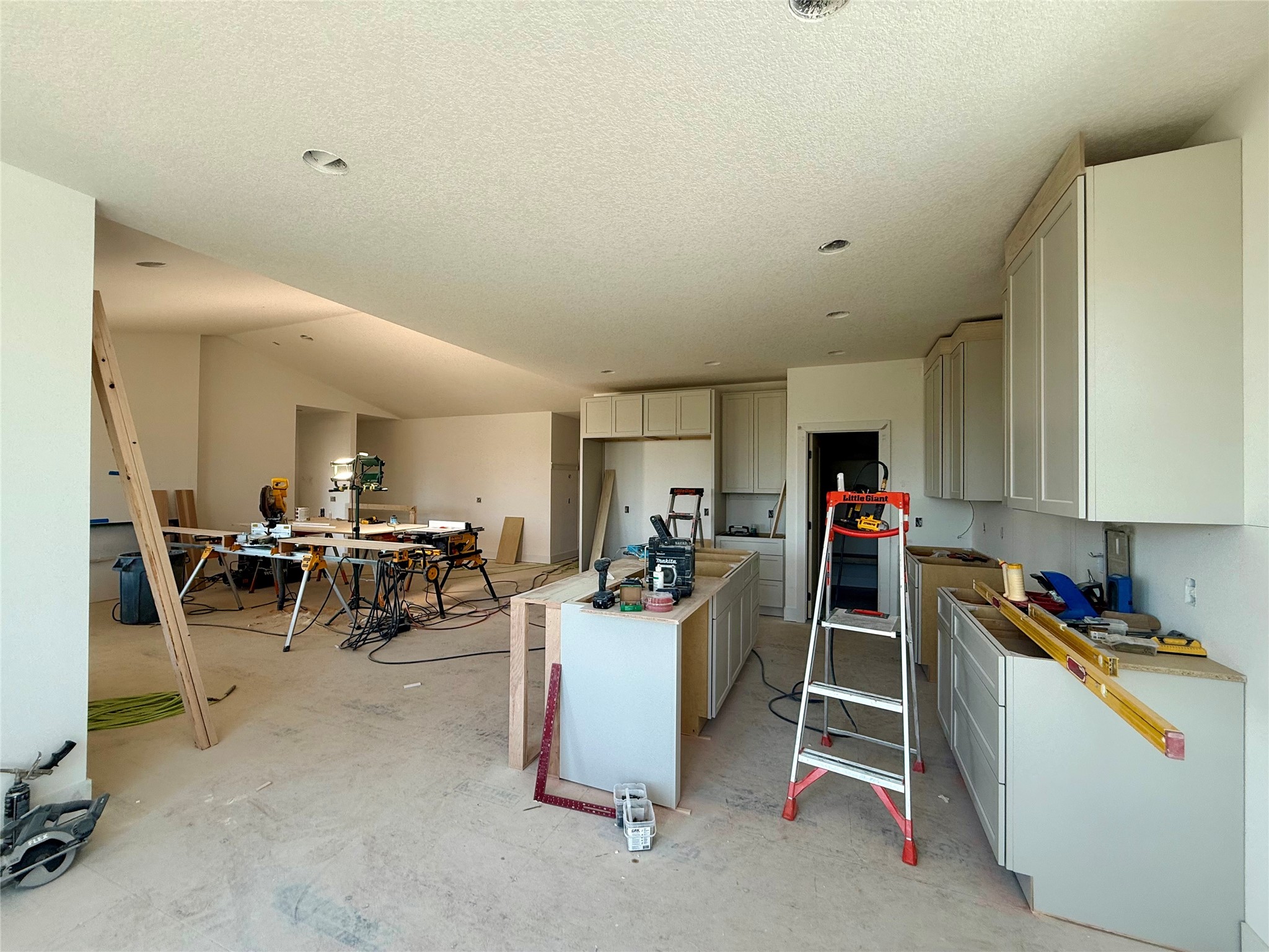 280 NW Montego Court