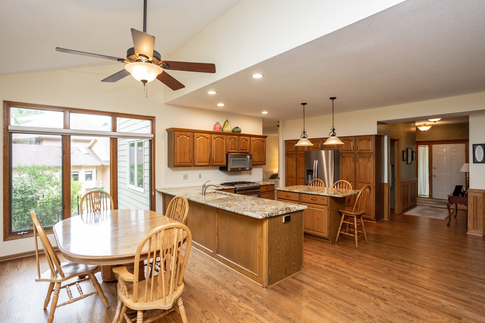 7080 Forest Drive, Johnston, Iowa image 12