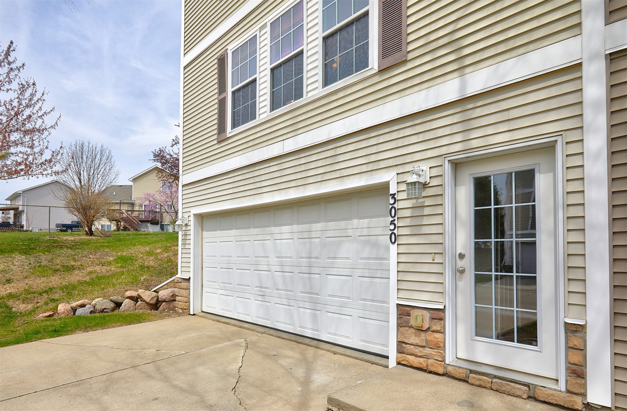 3050 SW Sharmin Lane, Ankeny, Iowa image 2