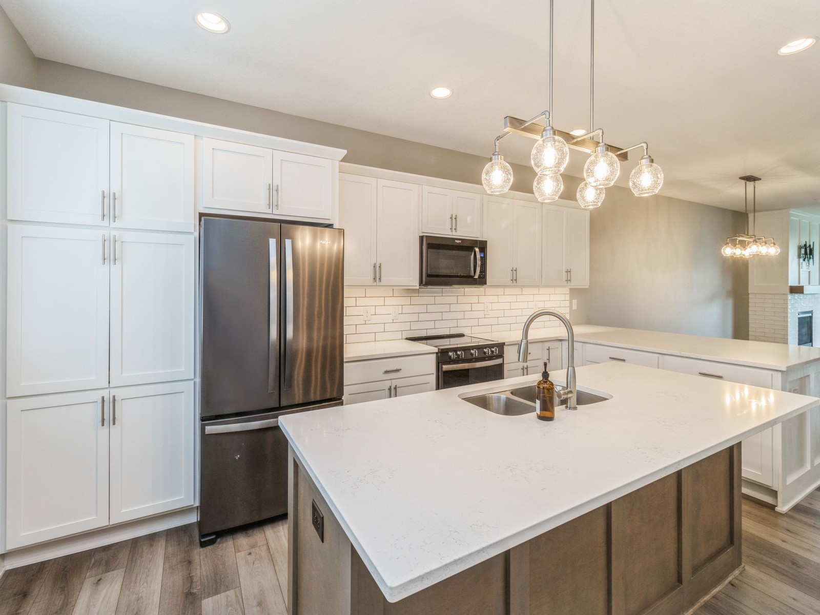 823 Trail Ridge Road, Indianola, Iowa image 3
