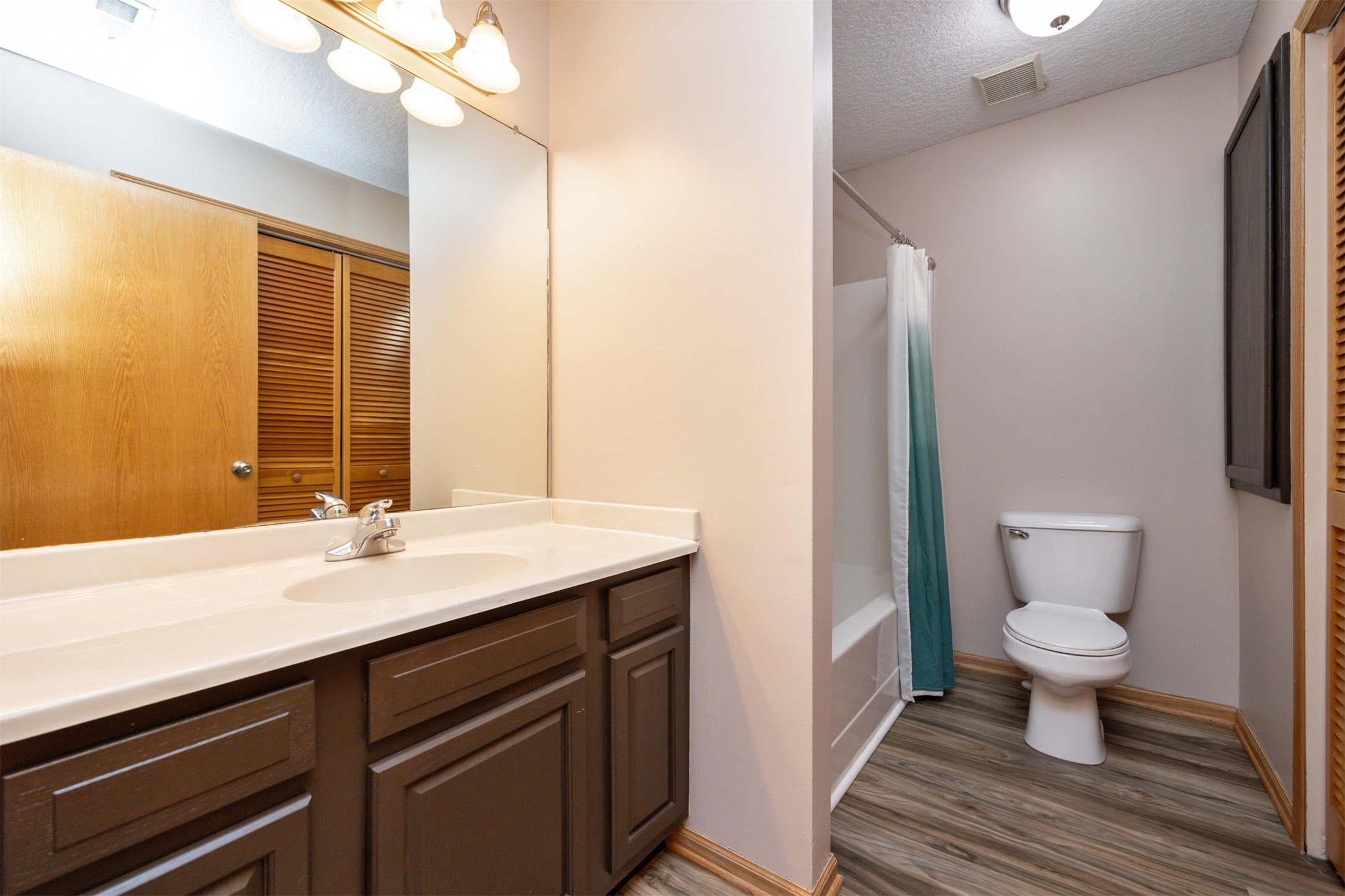 687 SE Williams Court, Waukee, Iowa image 24