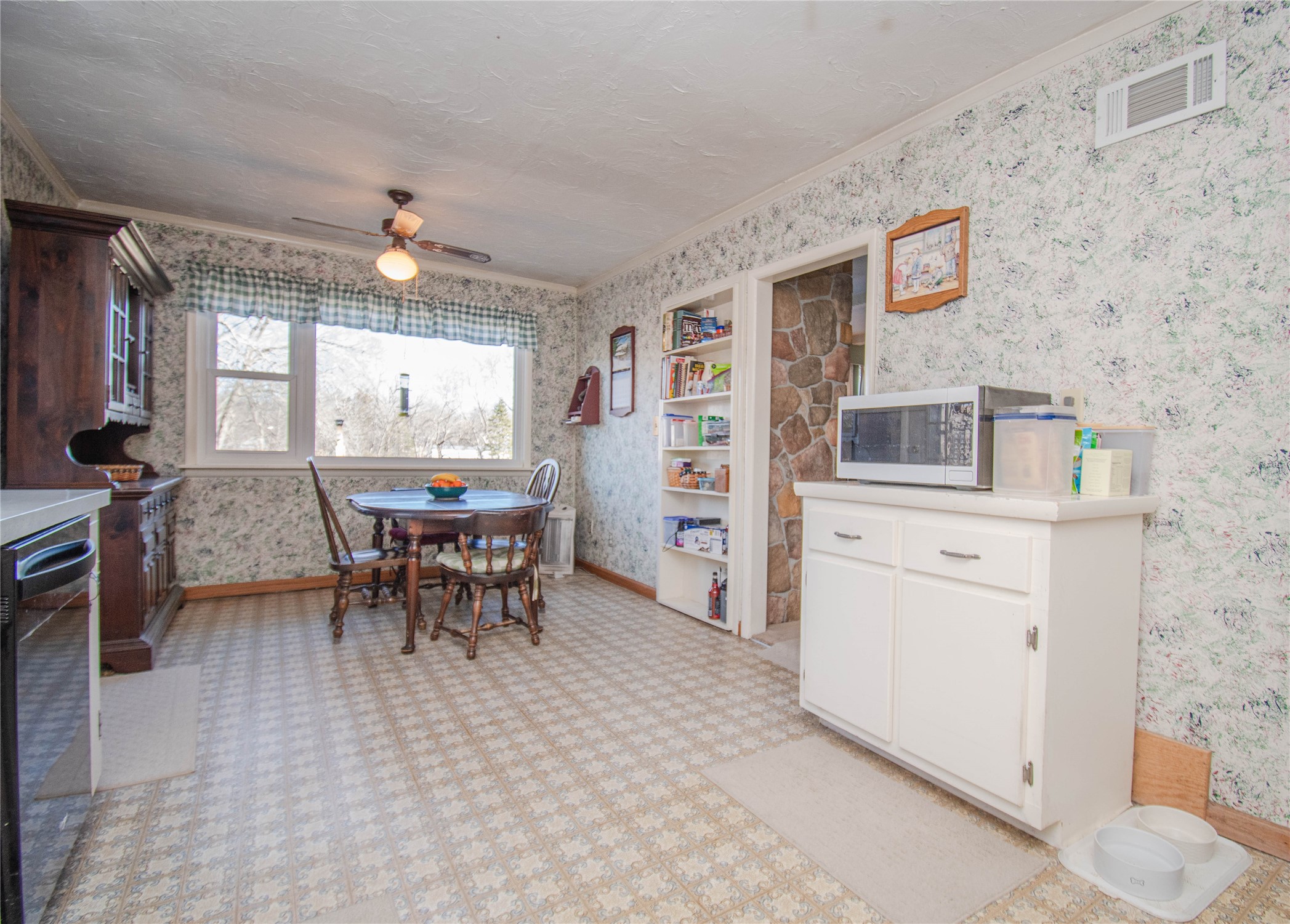 1375 NW 75th Street, Clive, Iowa image 14