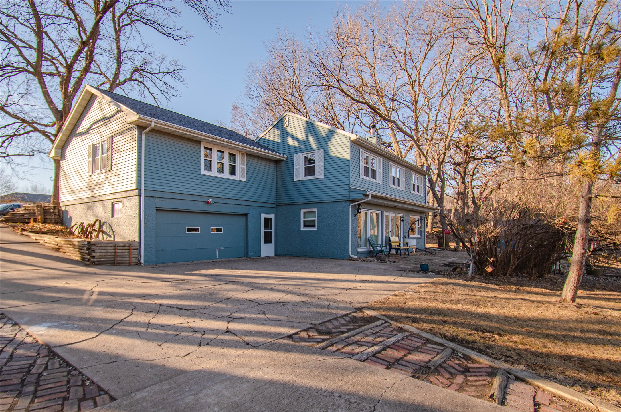 1375 NW 75th Street, Clive, Iowa image 3
