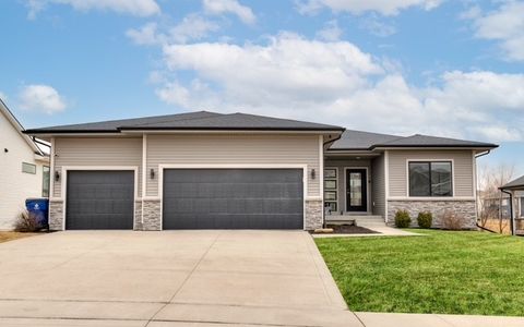 Homes For Sale - 5050 Bulldog Avenue<br/> Van Meter, IA 50261