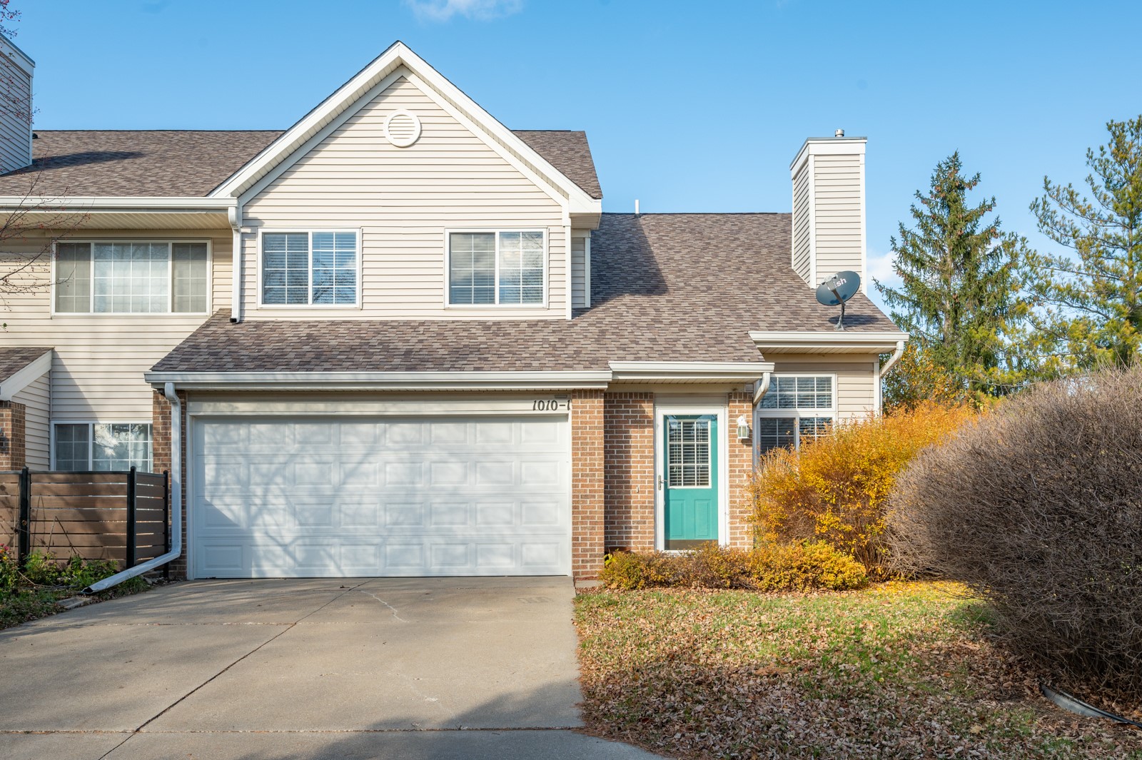 1010 68th Street #1, West Des Moines, Iowa image 1