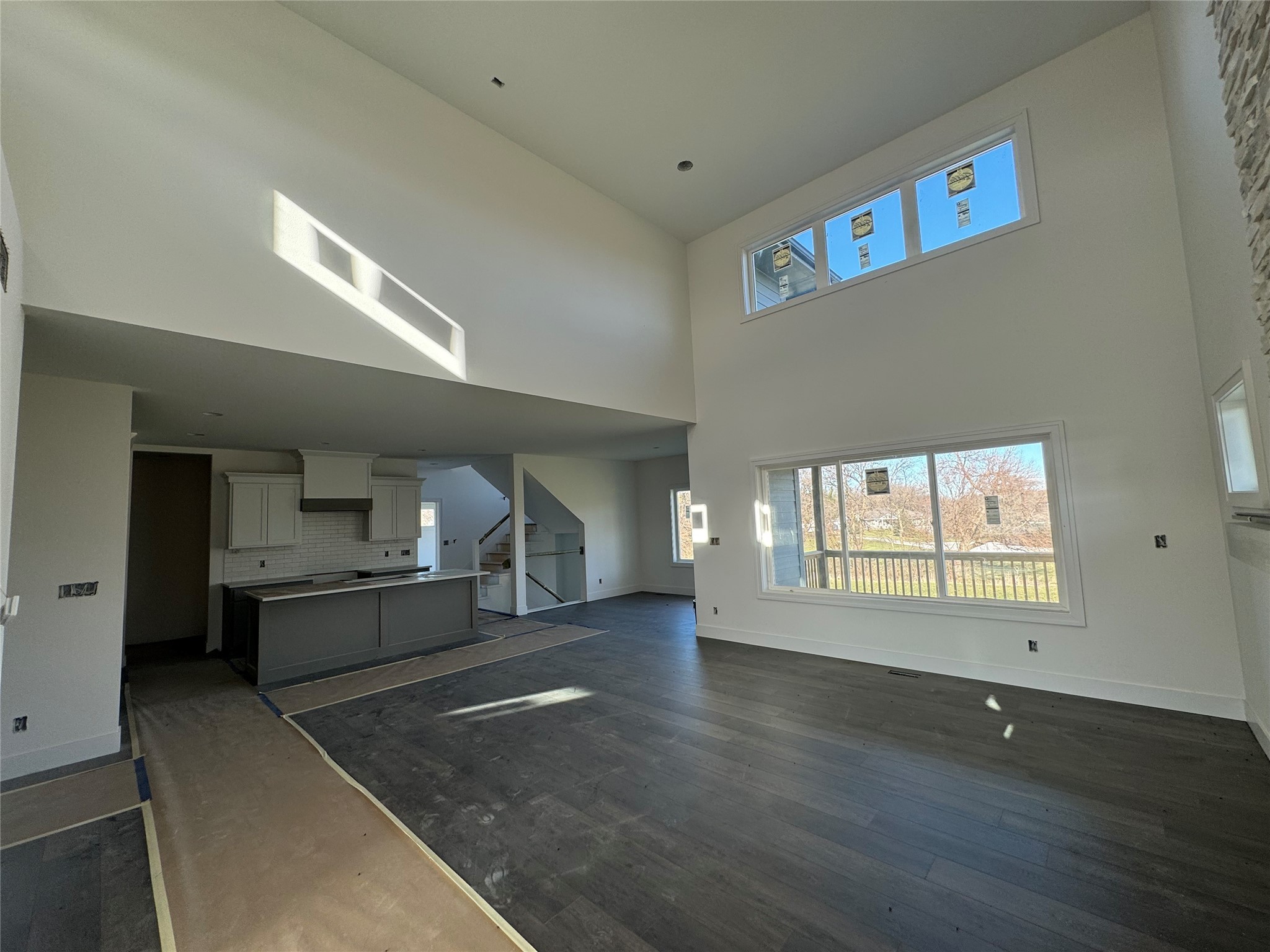 537 SE Walnut Woods Drive, West Des Moines, Iowa image 6