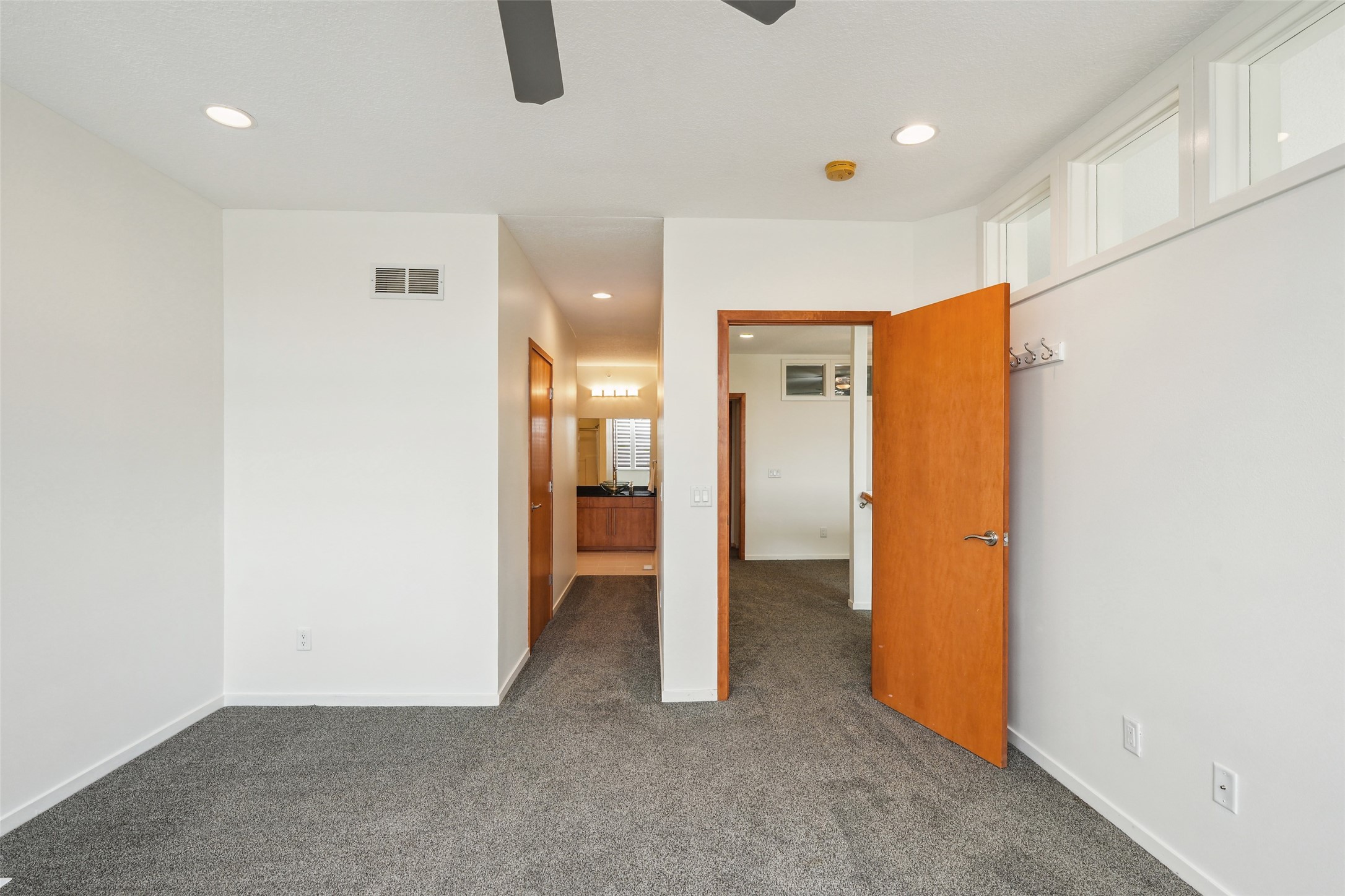 640 S 50th Street #2212, West Des Moines, Iowa image 25