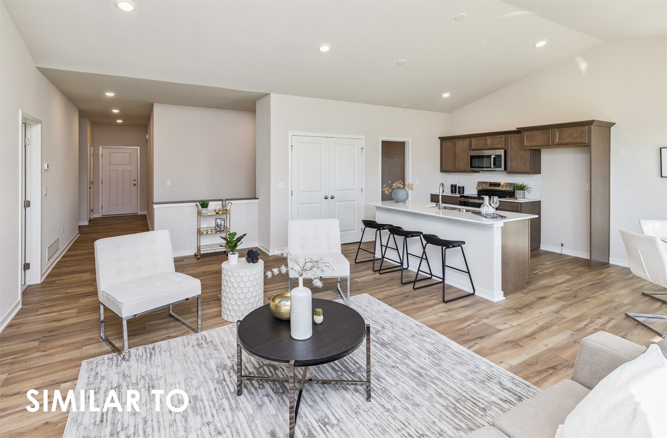 710 NE Crossing Oaks Drive