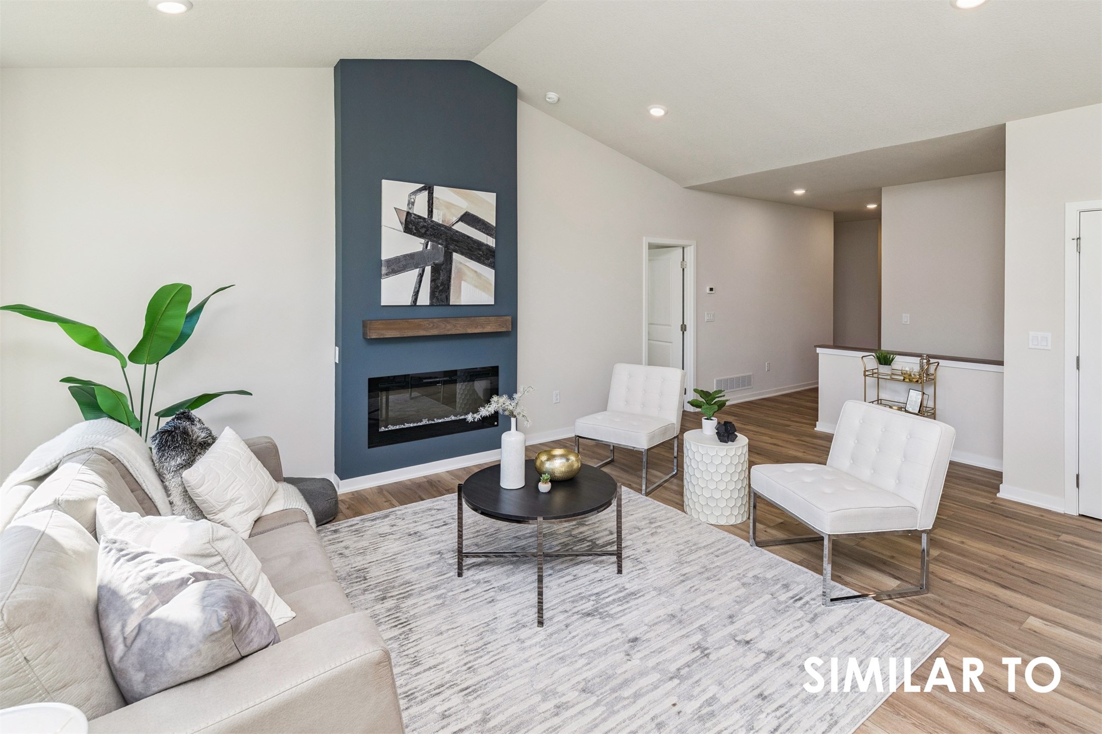 710 NE Crossing Oaks Drive