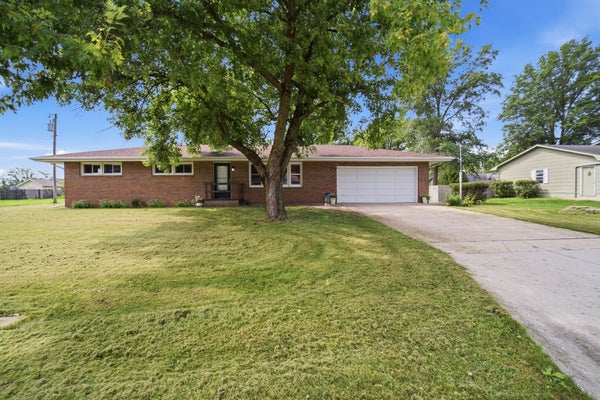 1514 THOMAS ST, REDFIELD, IA 50233 - Image 52a91cc4064e2c6b33e72a2ce8b6ca8b/1465062884