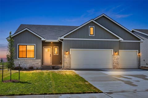 Homes For Sale - 1550 Werthman Drive<br/> Dallas County, Waukee, IA 50263