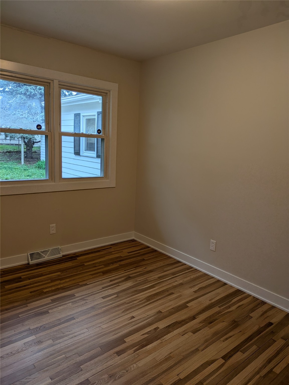 1300 NE 50th Place, Des Moines, Iowa image 8