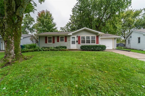 Homes For Sale - 1323 Alabama Lane<br/> Ames, IA 50014