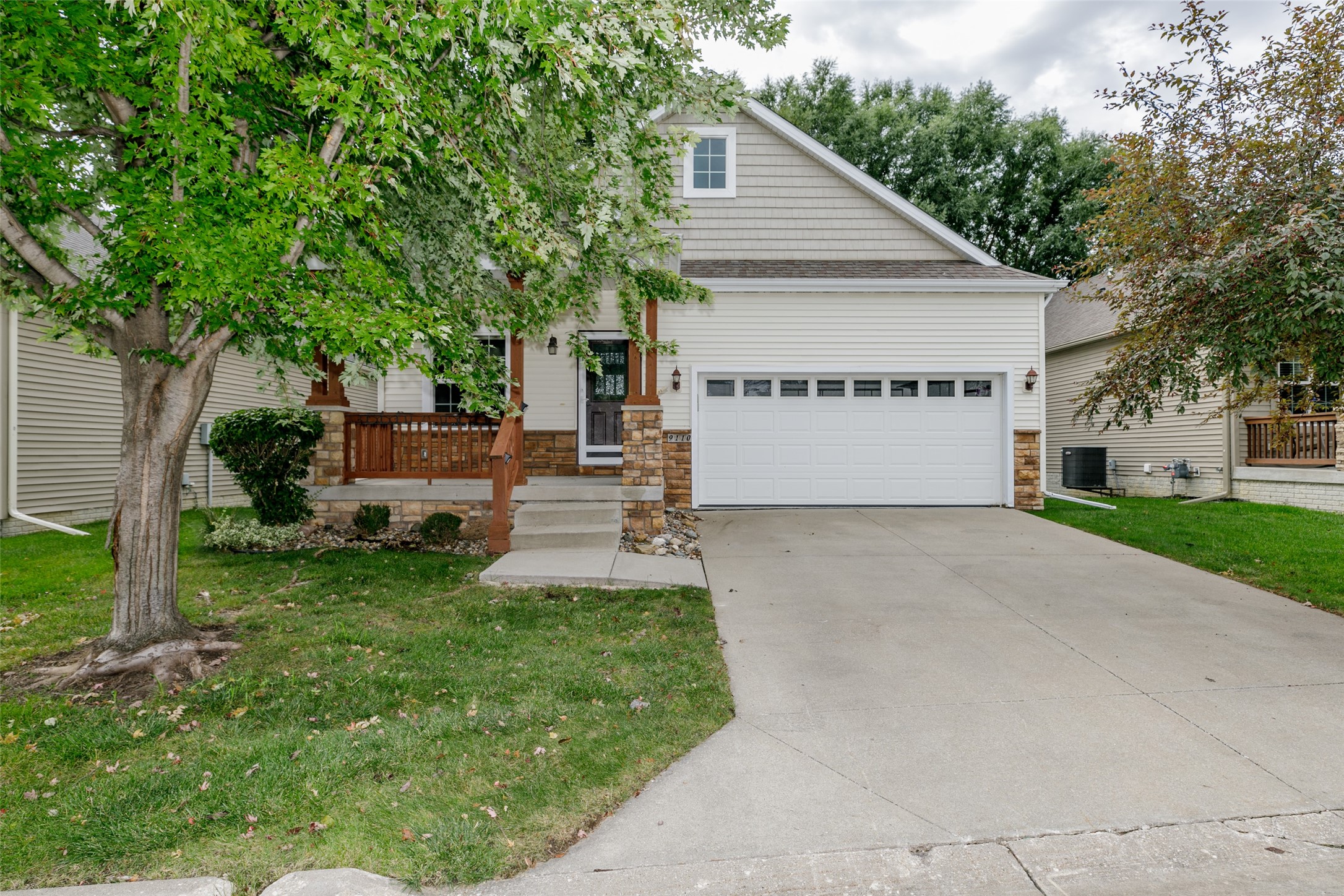 9110 Aster Drive, West Des Moines, Iowa image 29