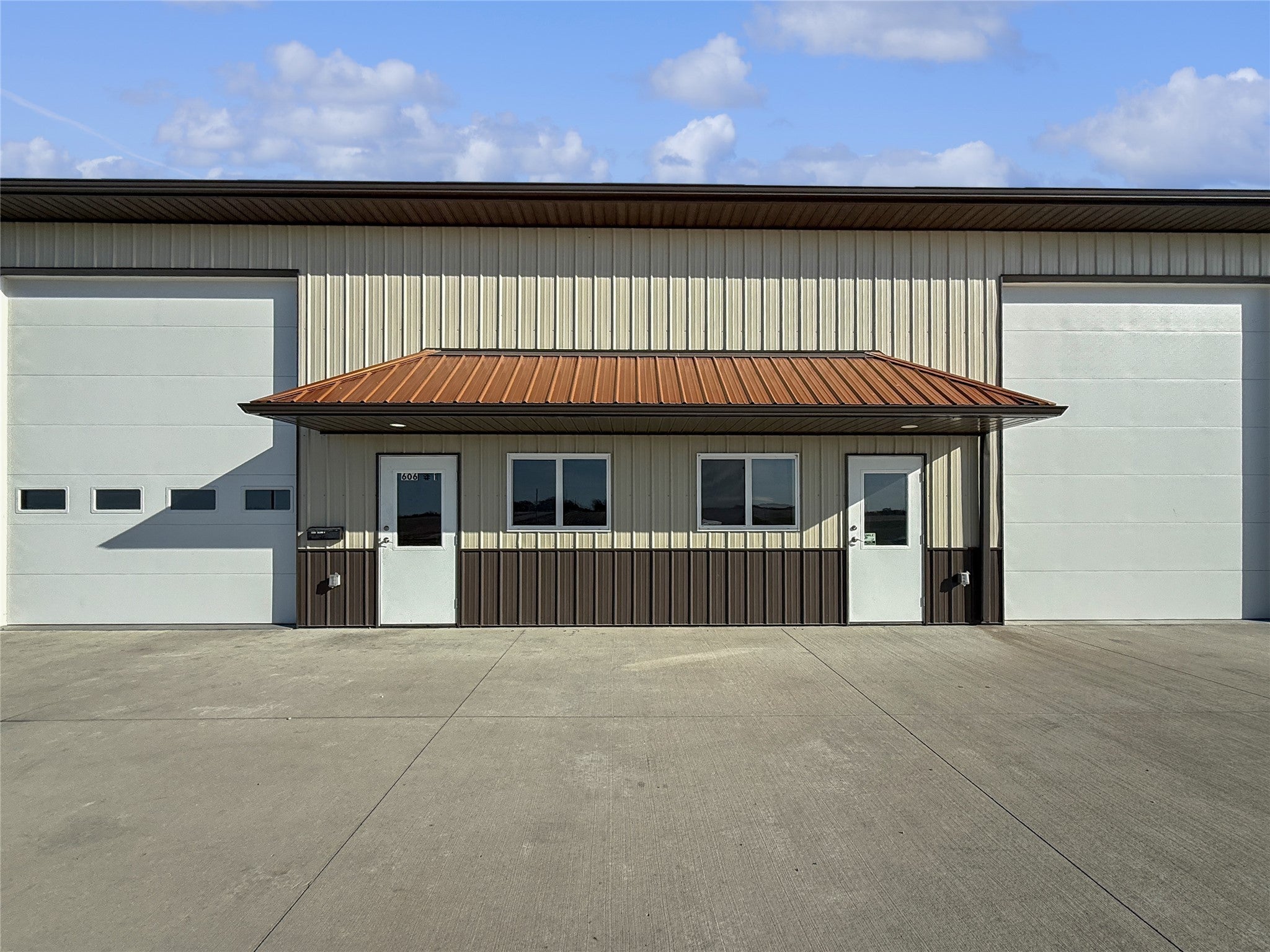 Photo 1 of 10 — 606 Stagecoach Road 2, Grinnell, IA 50112