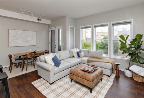 Condo For Sale - 100 Water Street #304<br/> Des Moines, IA 50309