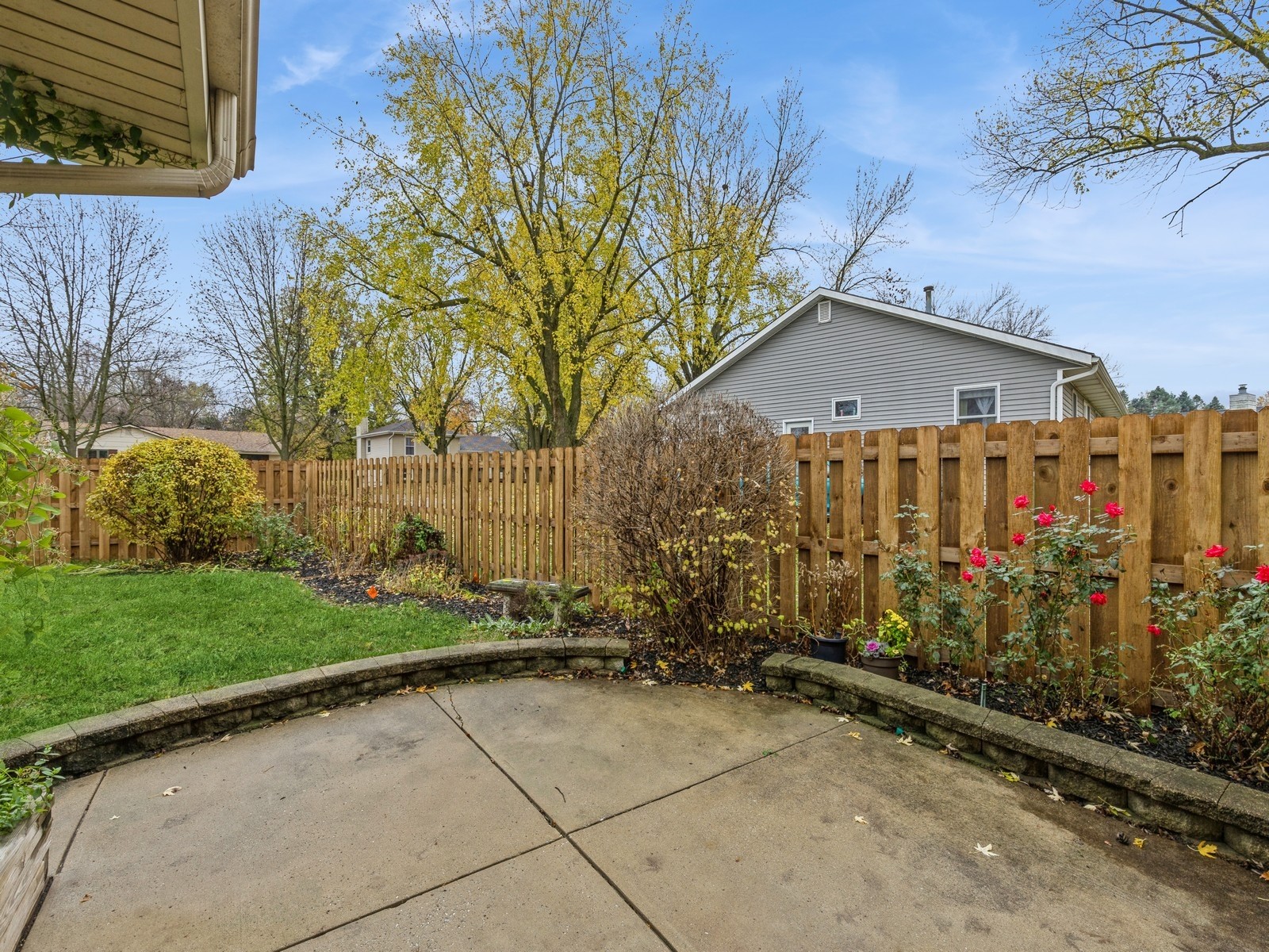 7700 Dellwood Drive, Urbandale, Iowa image 31