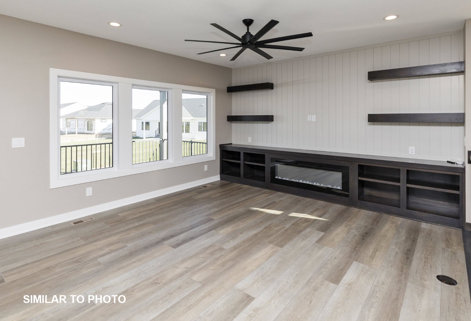 530 Walnut Drive, Huxley, Iowa image 10