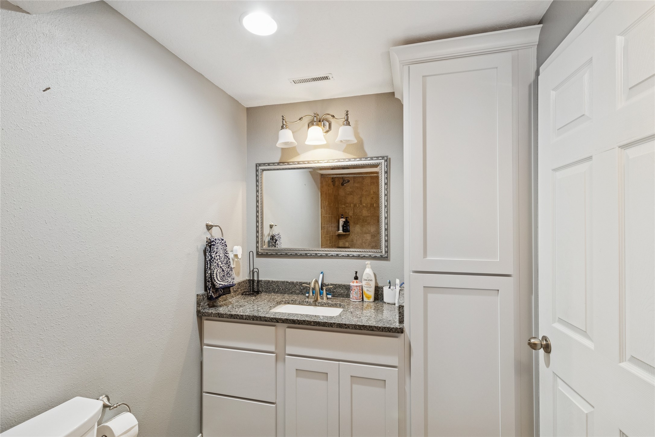 2610 Kingston Drive, Ames, Iowa image 31