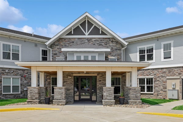 1427 34TH AVE SW UNIT 211, ALTOONA, IA 50009 - Image 541ef1eaeed37ea602b18b6d09f3cd33/424276906
