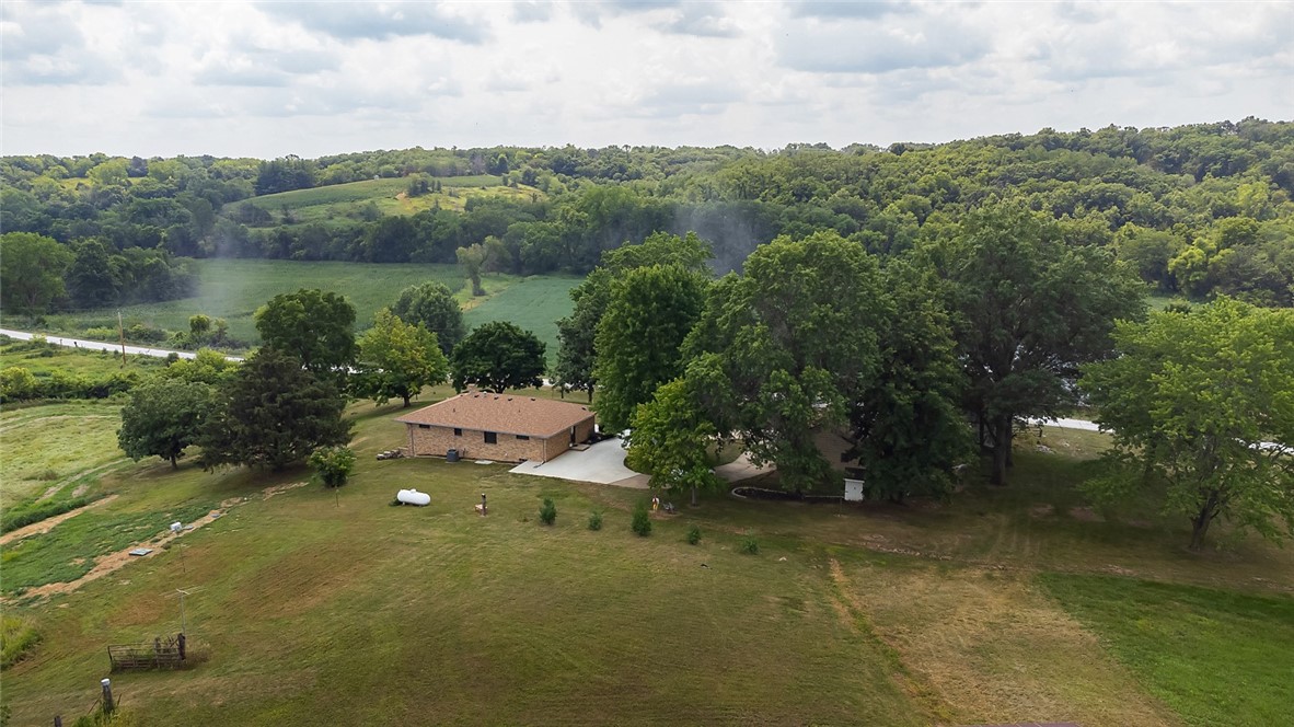 19607 570th Street, Lacona, Iowa image 21