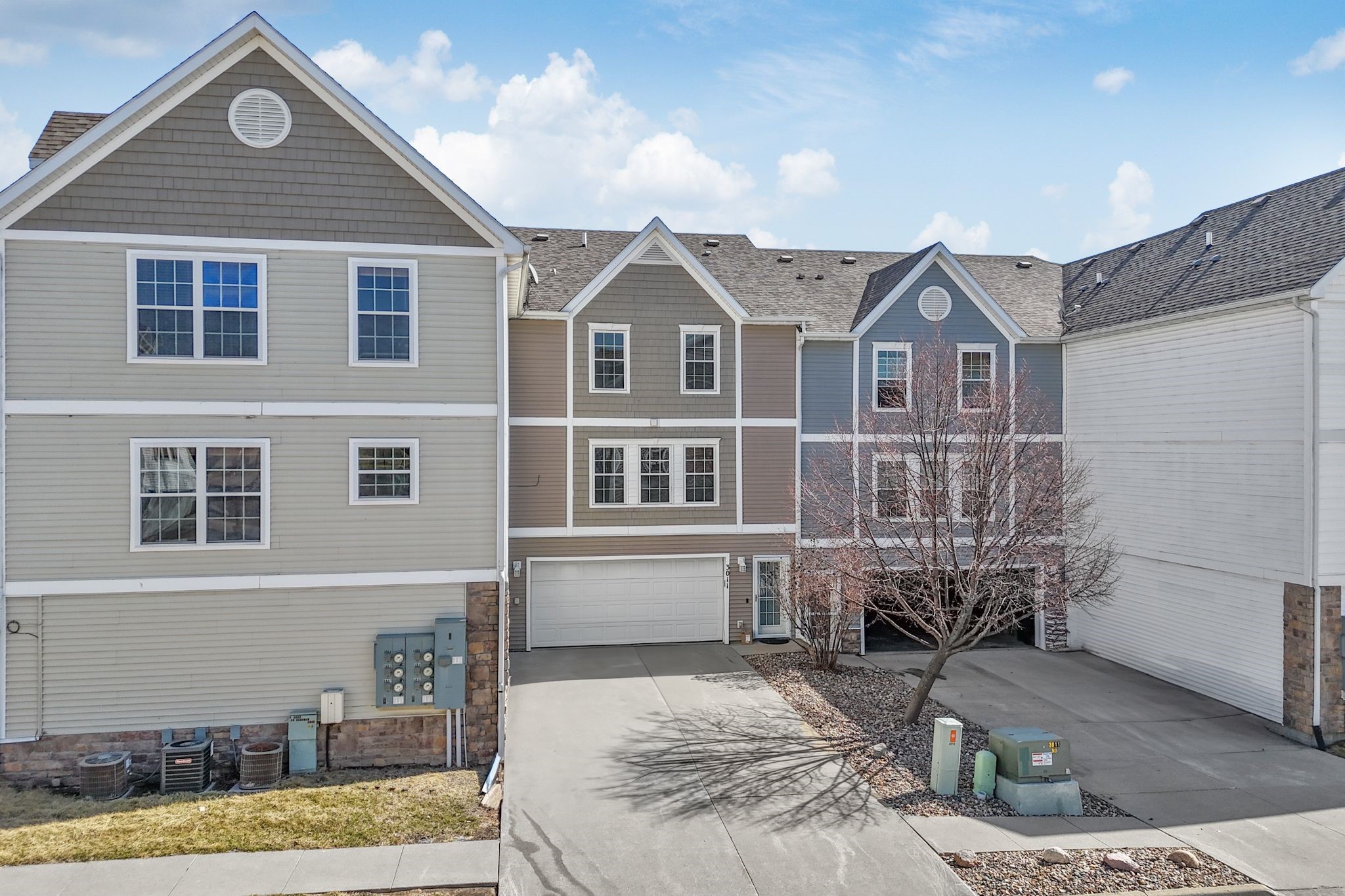 3011 SW Sharmin Lane, Ankeny, Iowa image 3