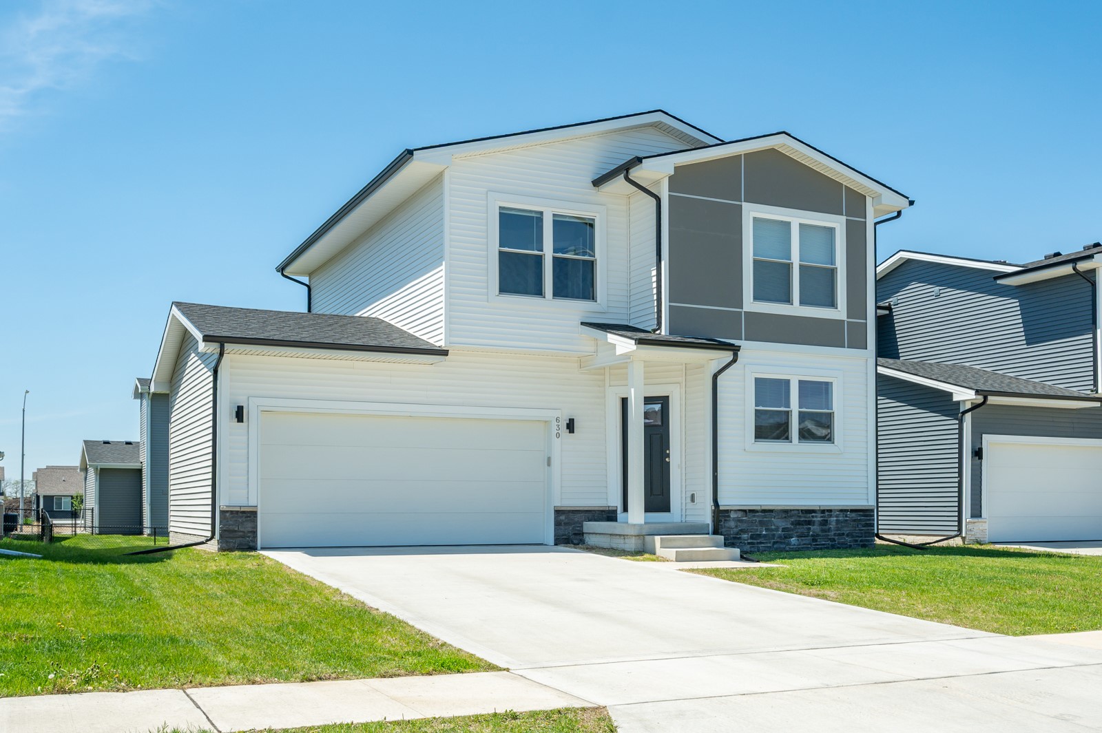630 NE Hunter Drive, Ankeny, Iowa image 1