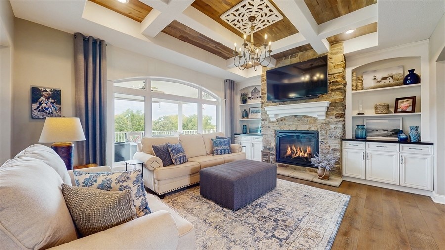 1813 Maple Court