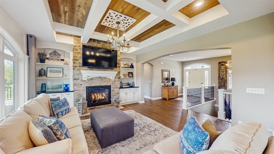 1813 Maple Court