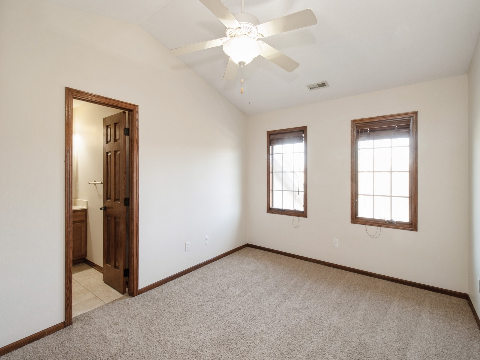 1835 SE Hillside Drive, Ankeny, Iowa image 22
