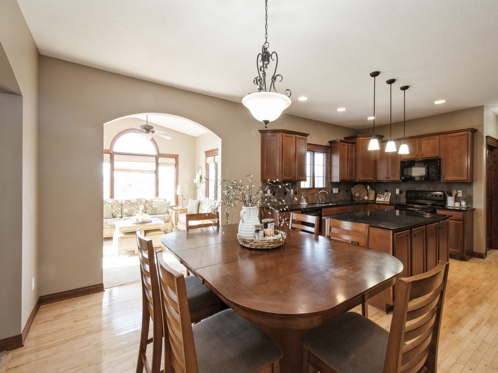 1835 SE Hillside Drive, Ankeny, Iowa image 12