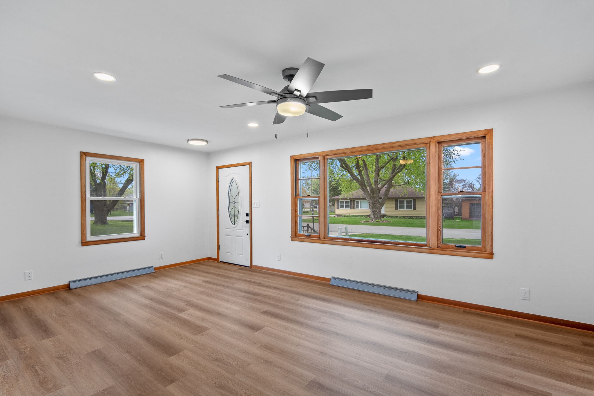 415 School Street, Waukee, Iowa image 8