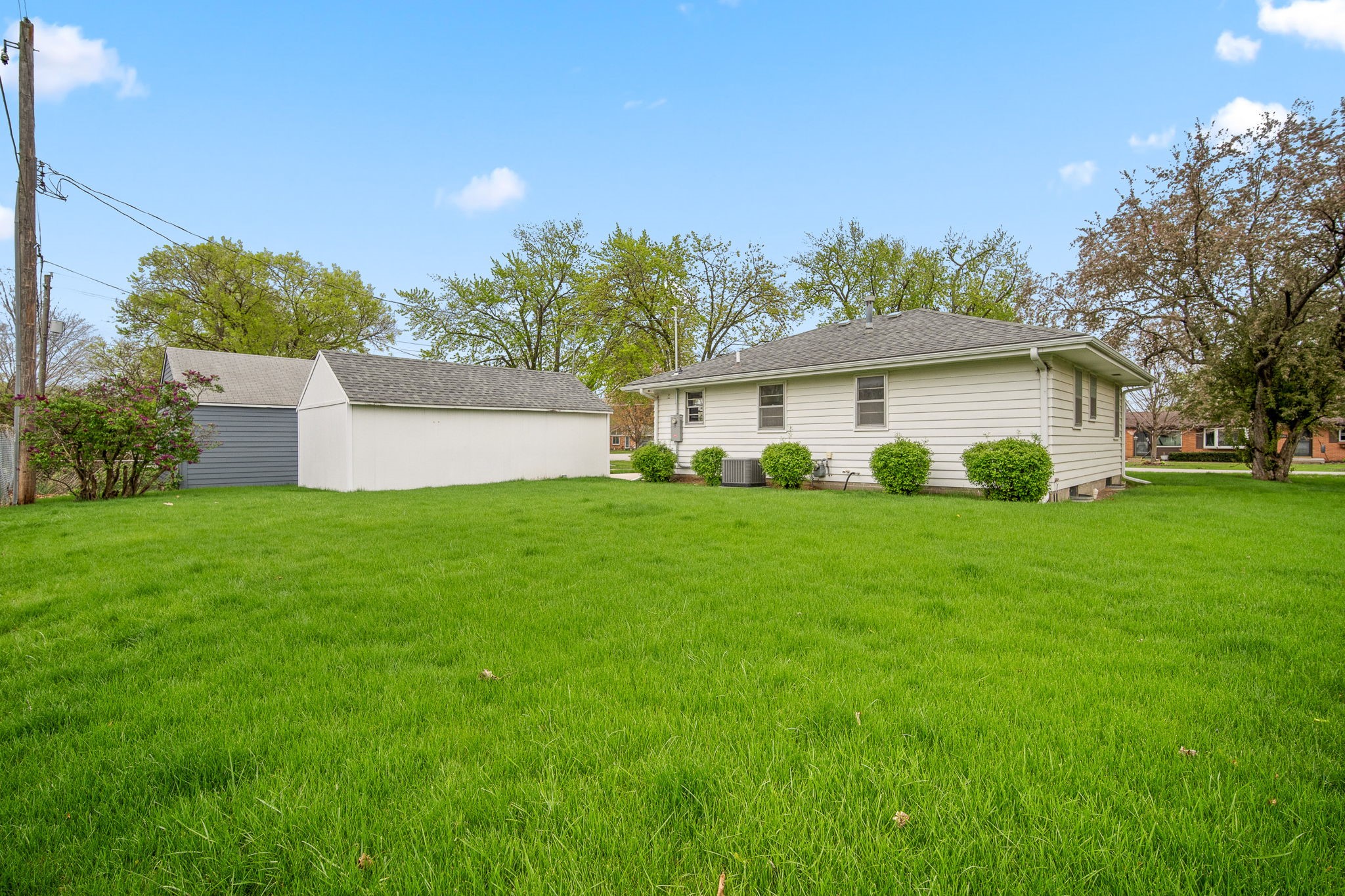 415 School Street, Waukee, Iowa image 18