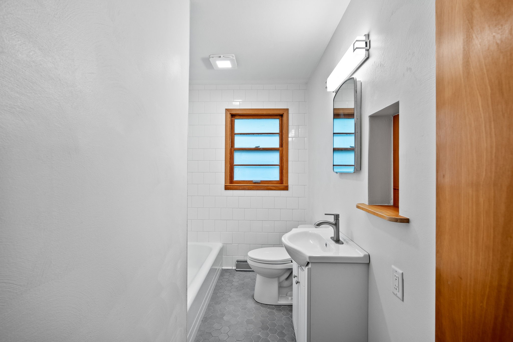 415 School Street, Waukee, Iowa image 13