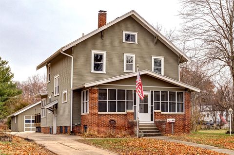 Homes For Sale - 244 S Boone Street<br/> Boone County, Boone, IA 50036