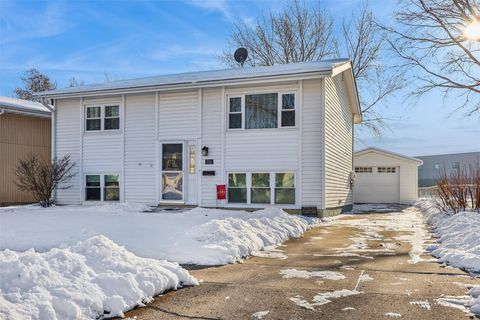 712 Garnet Drive Ames IA 50010