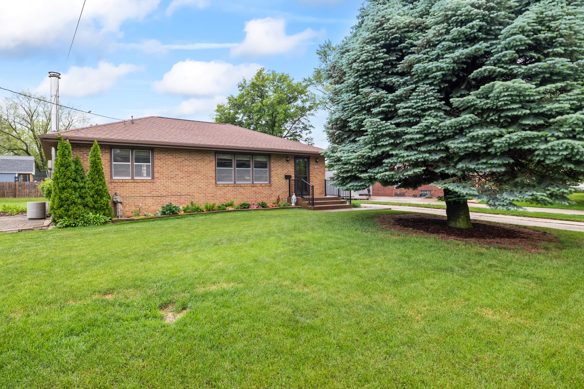 1232 Carrie Avenue, Des Moines, Iowa image 3