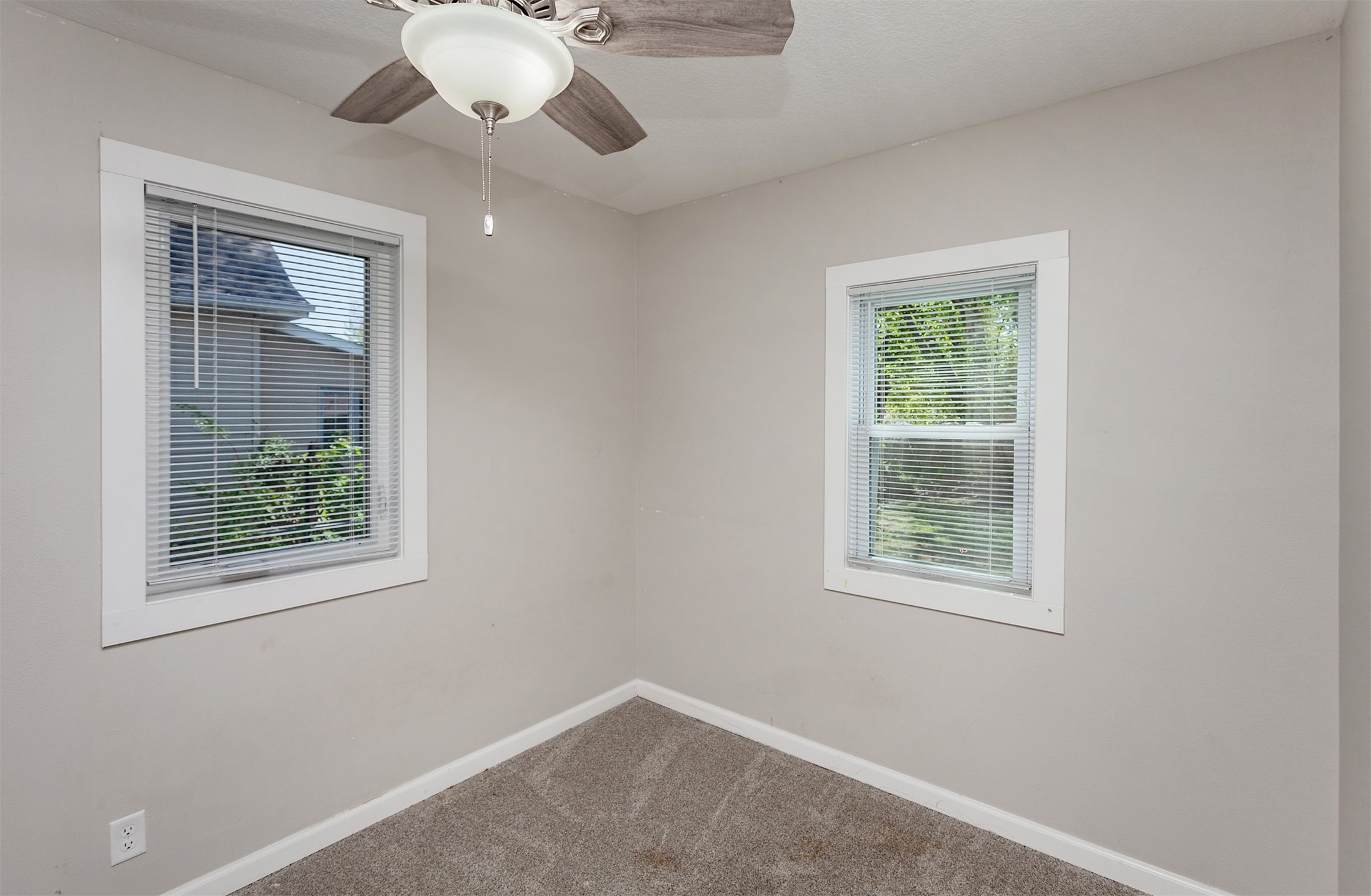 2323 Maple Street, Des Moines, Iowa image 15