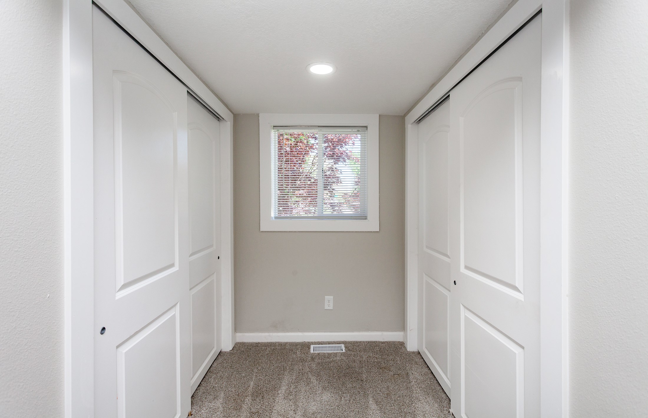 2323 Maple Street, Des Moines, Iowa image 19