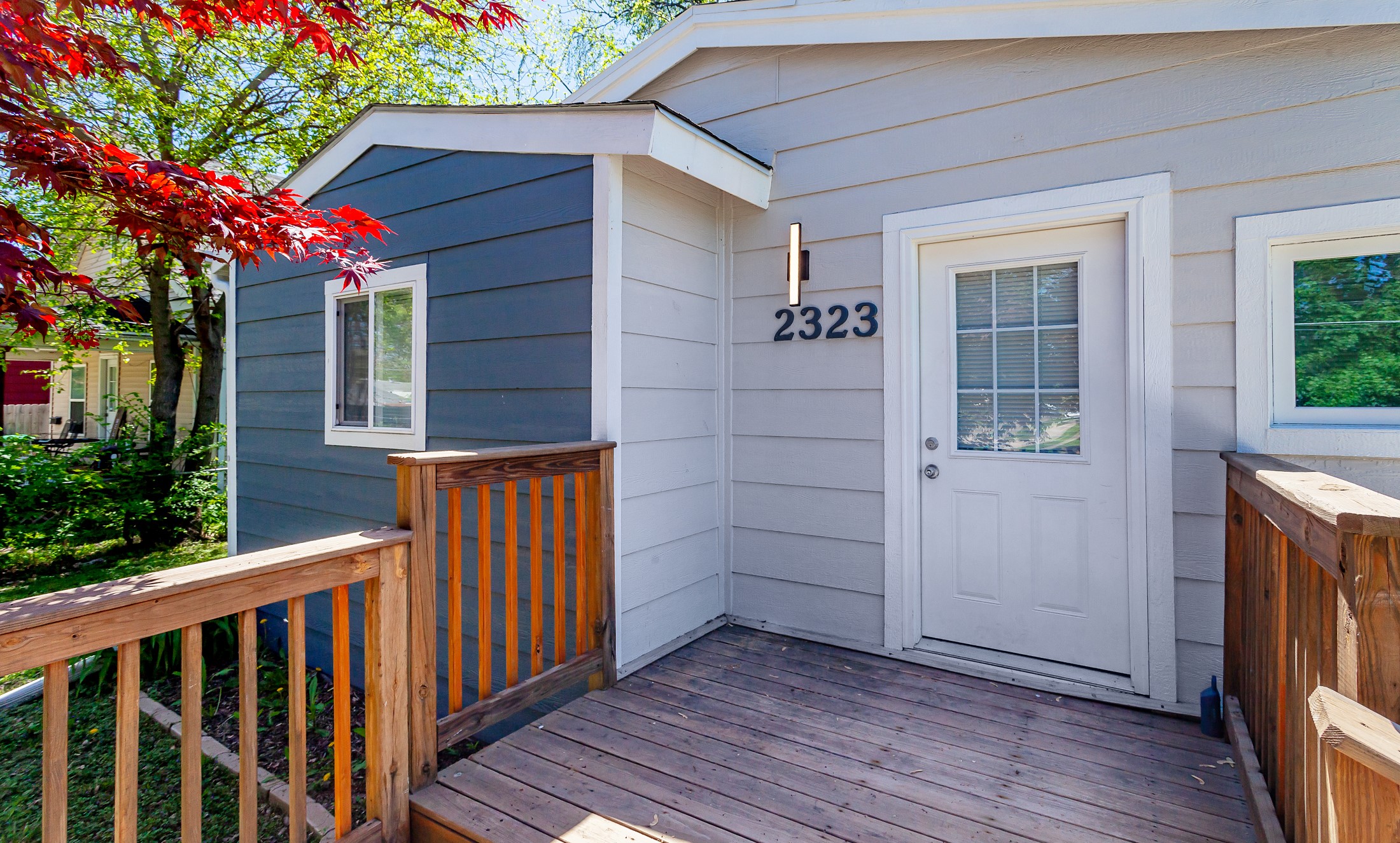 2323 Maple Street, Des Moines, Iowa image 2
