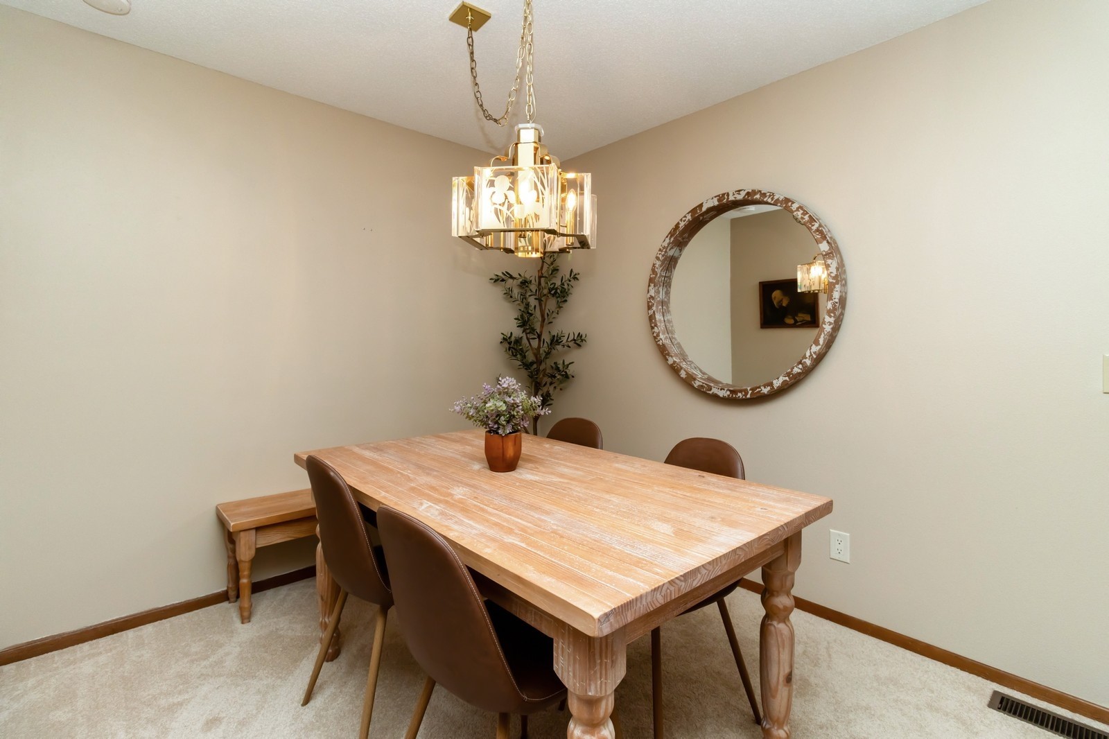 4902 Cedar Drive #72, West Des Moines, Iowa image 6