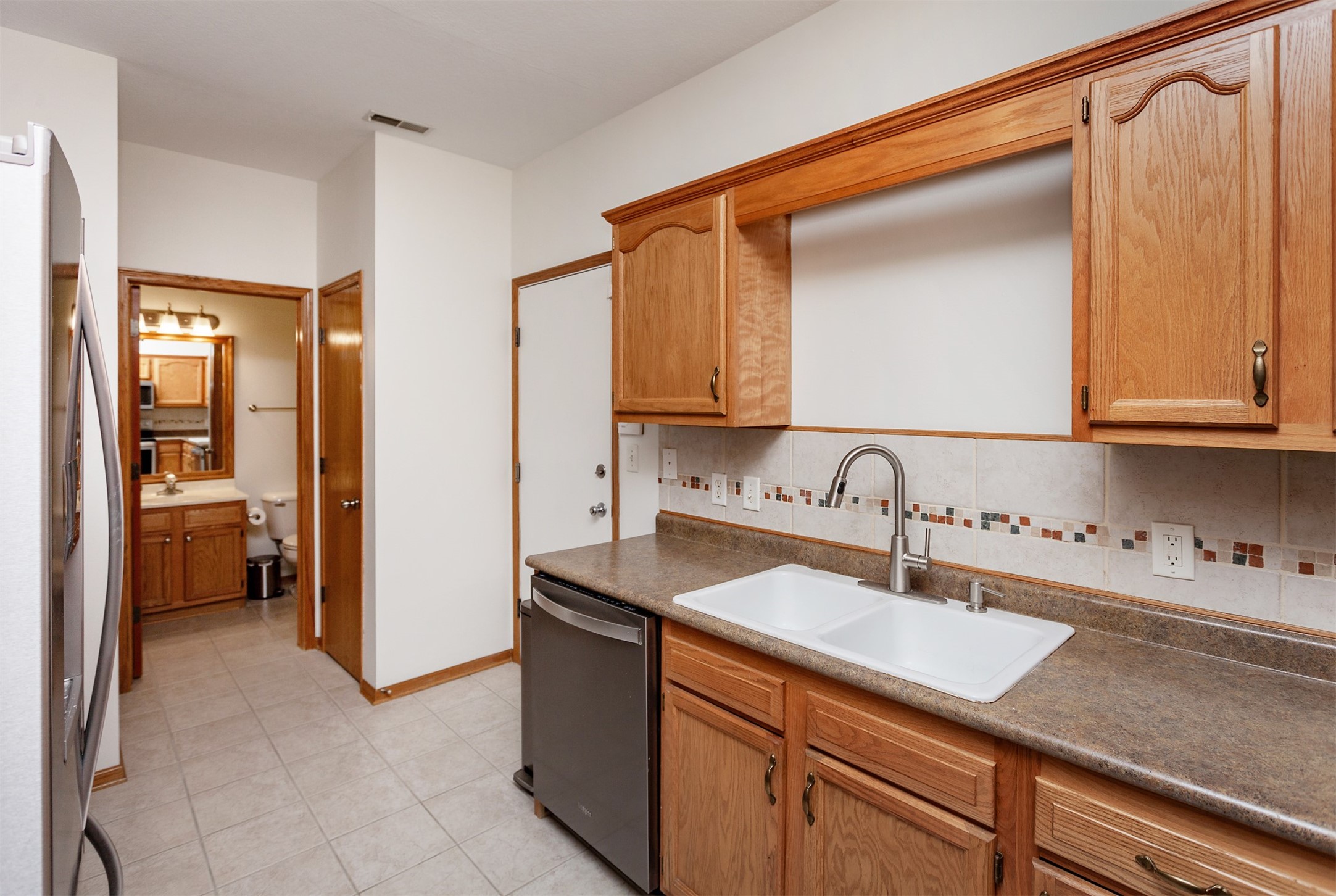 2815 Ashland Court, Altoona, Iowa image 8