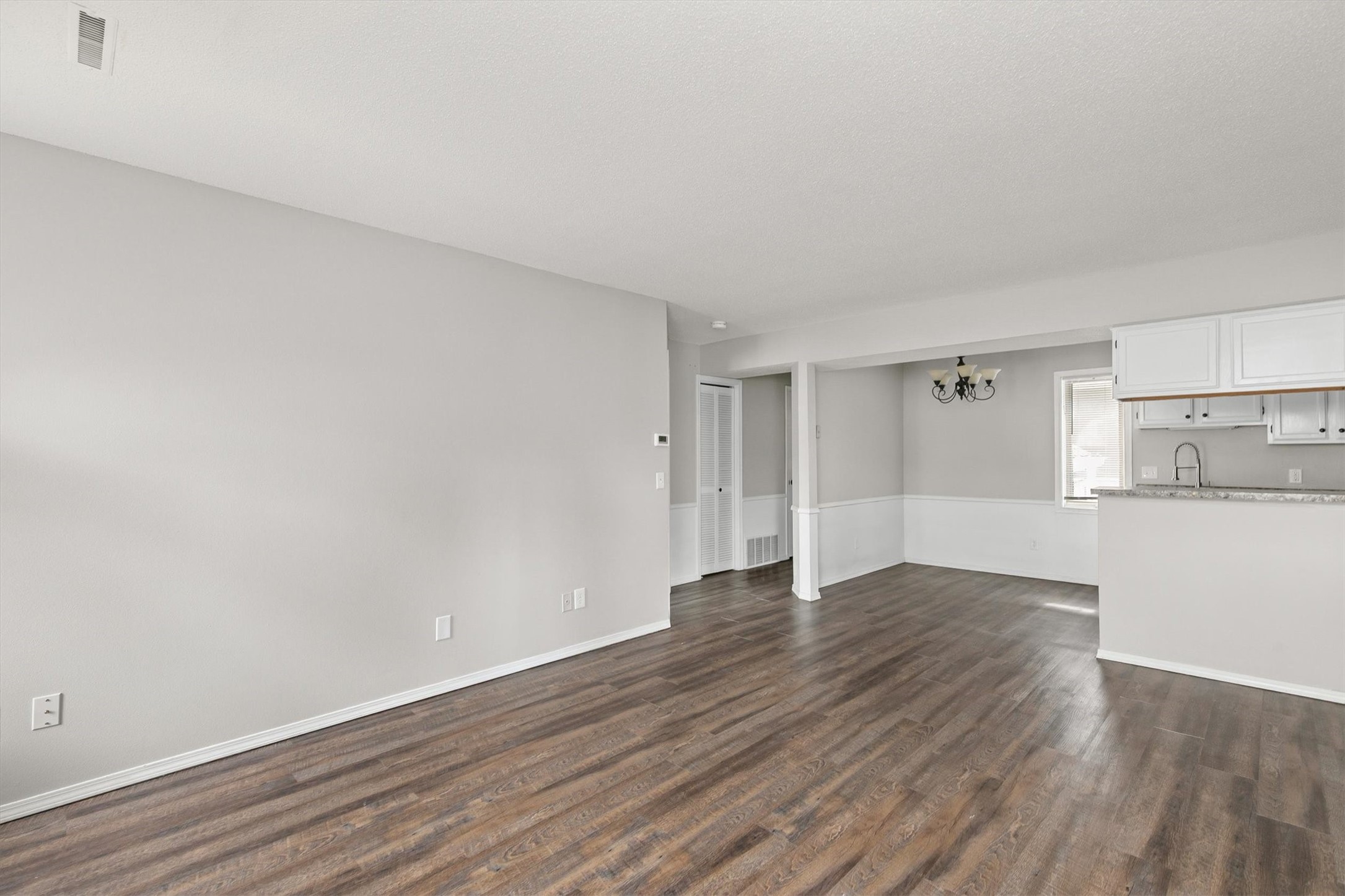 5220 Boulder Drive 8