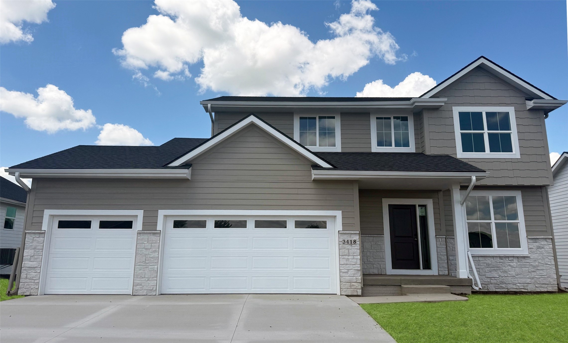 3418 5th Avenue, Altoona, Iowa image 2