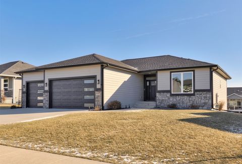 Homes For Sale - 1112 NE 22nd Street<br/> Grimes, IA 50111