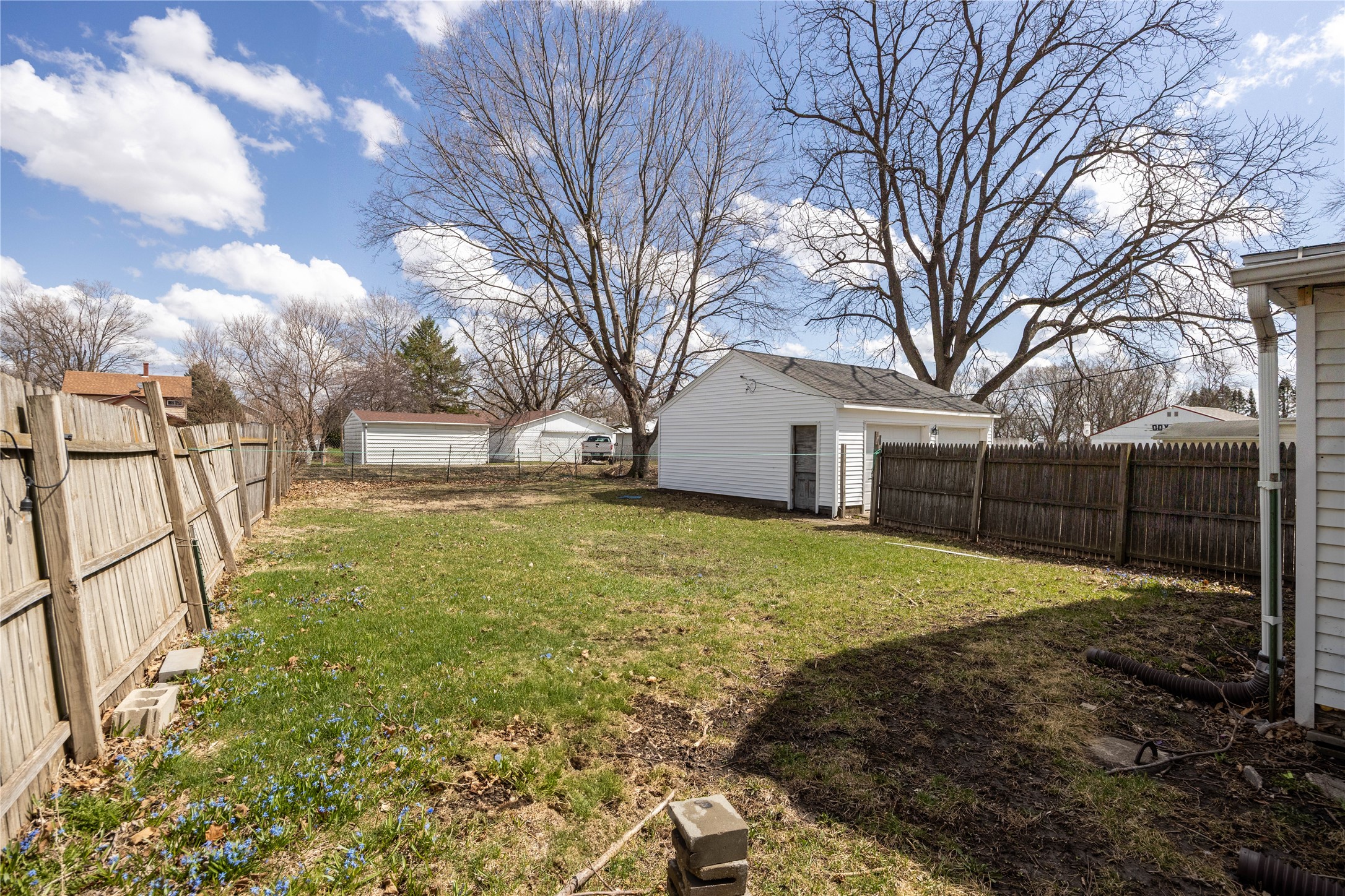 307 2nd Avenue, State Center, Iowa image 22