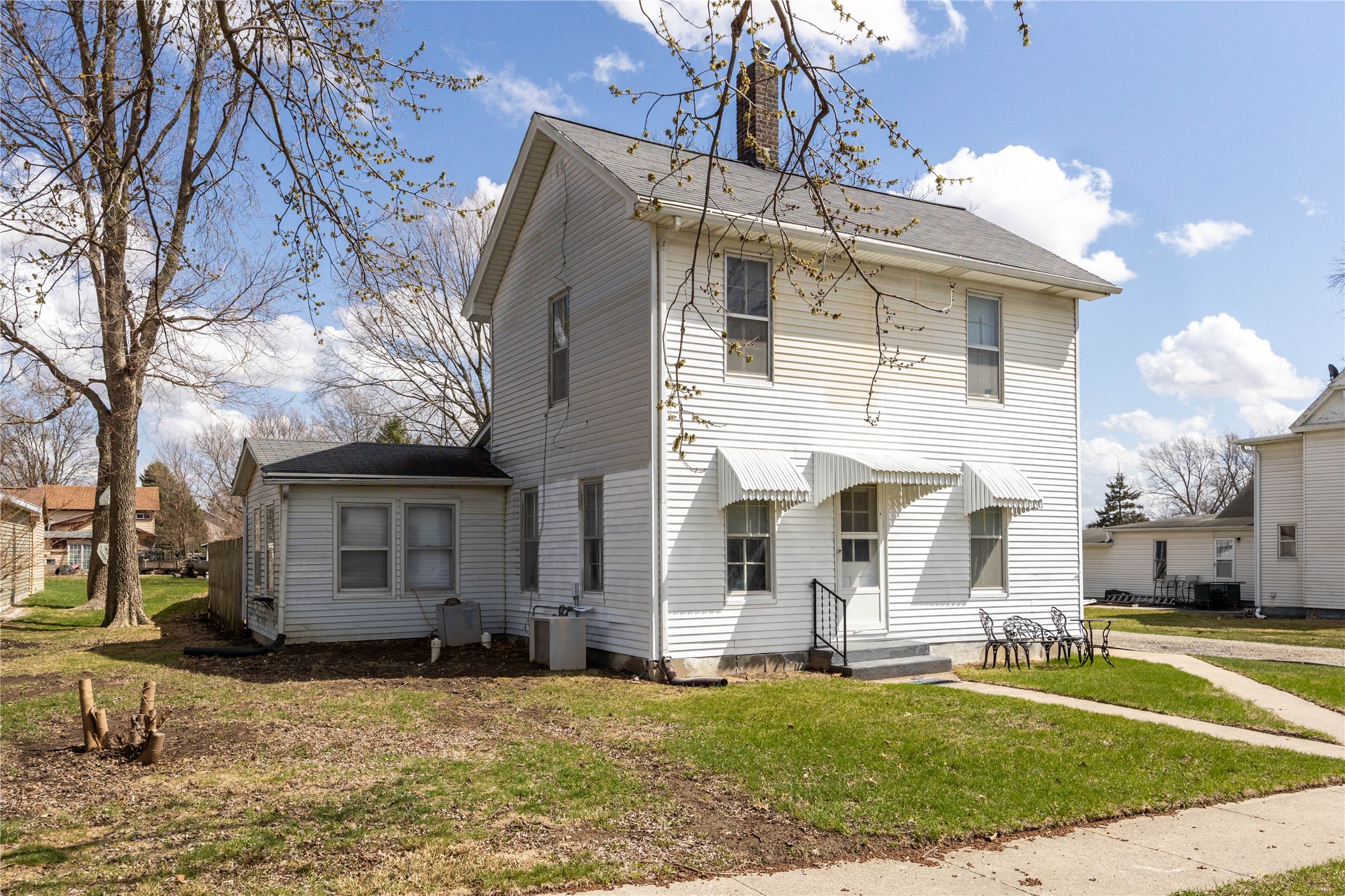 307 2nd Avenue, State Center, Iowa image 2