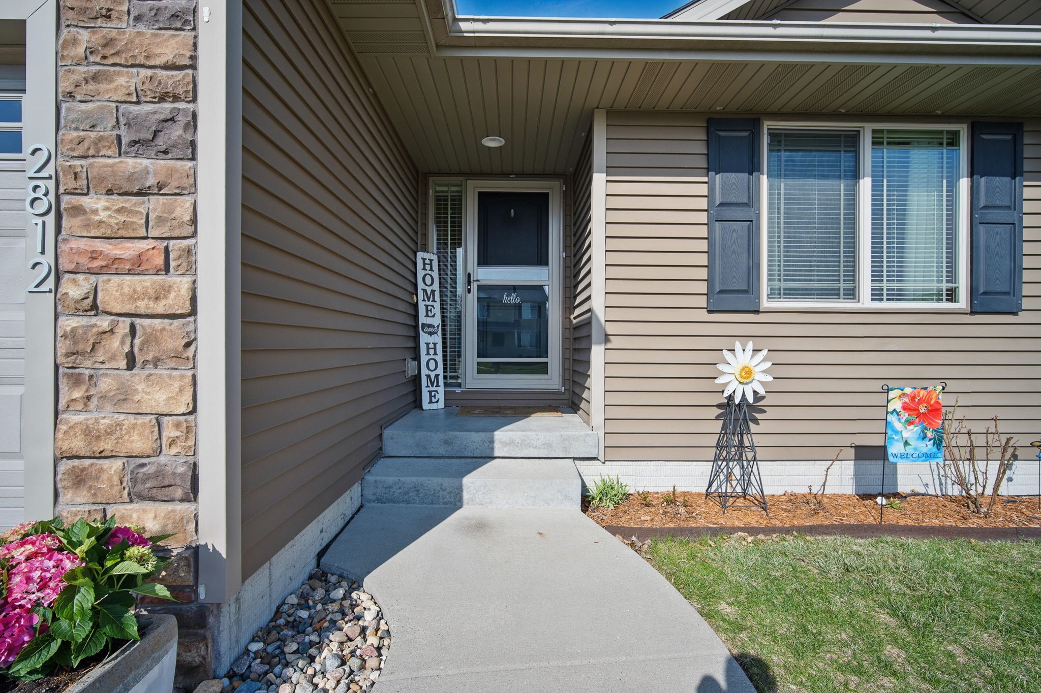 2812 SE Diamond Drive, Grimes, Iowa image 3