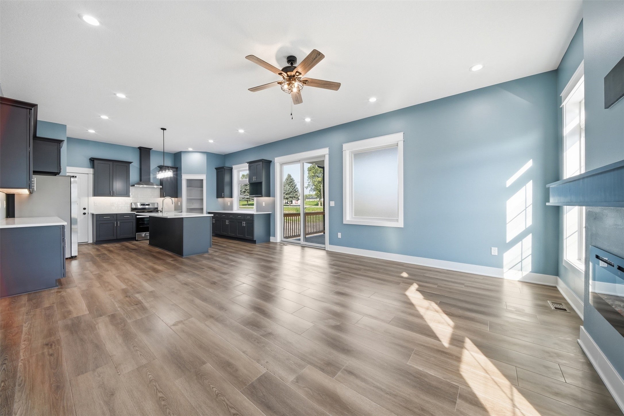 3124 Woodbury Circle