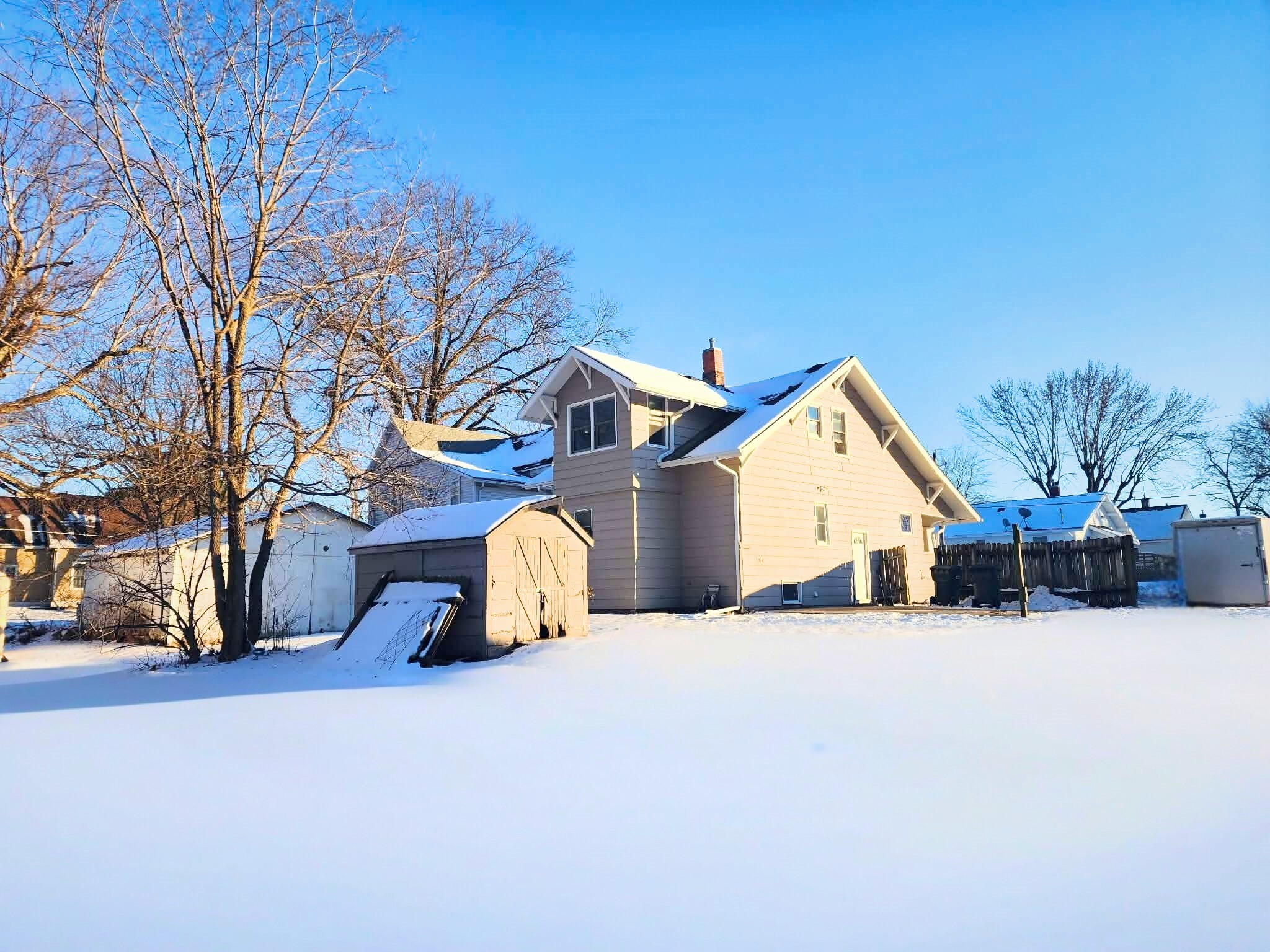 303 W Anthony Street